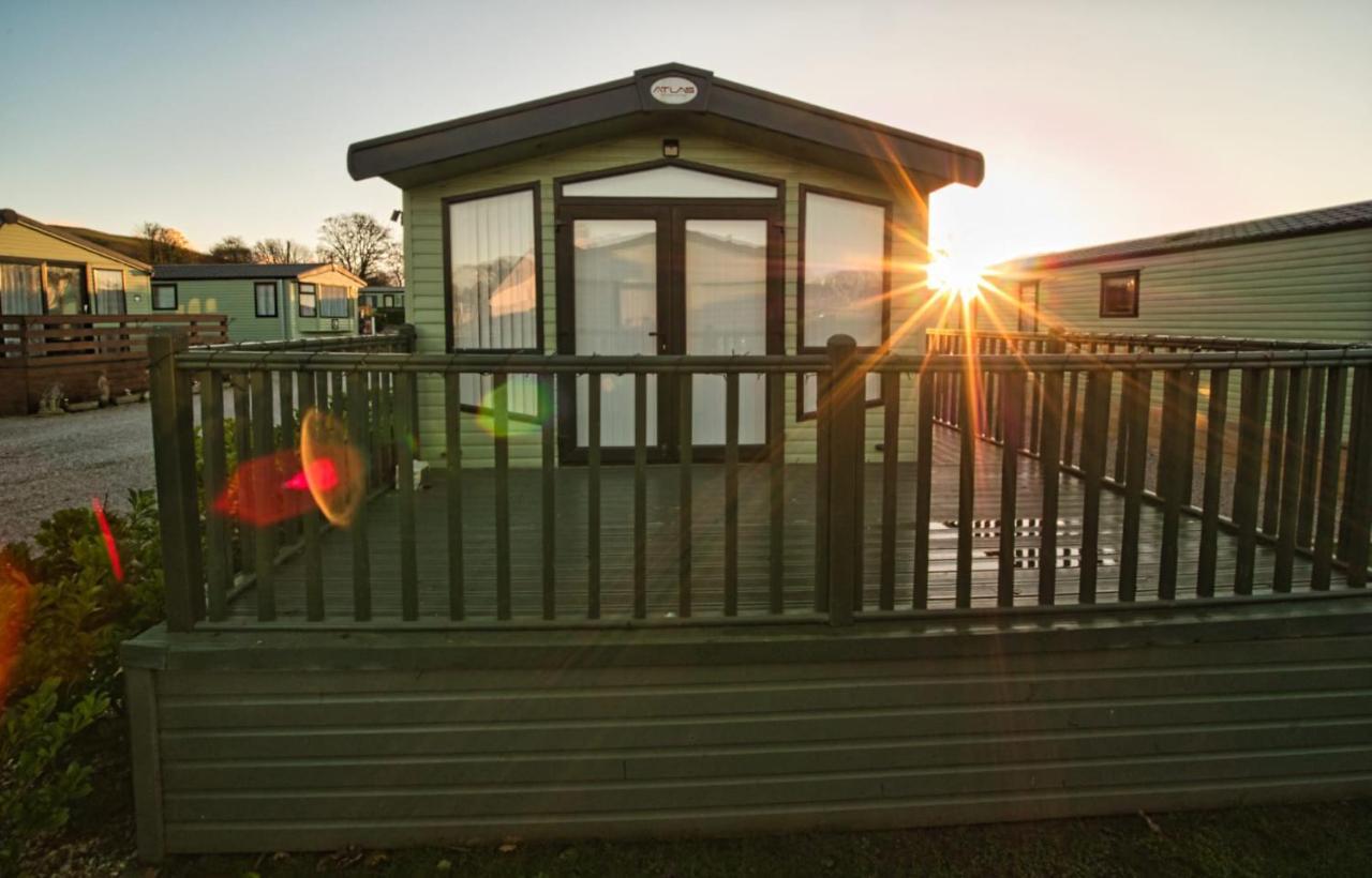 Bayfield Hotel Lamplugh Bagian luar foto
